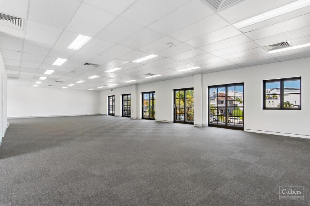 Ground Floor Office in Mooloolaba with Parking - #3