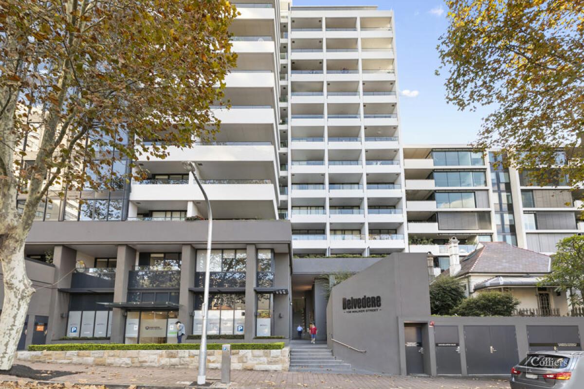 Stylish Resort Style Living Within The Prestigious 'Belvedere' - #6