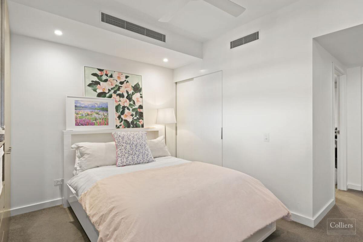 Stylish Resort Style Living Within The Prestigious 'Belvedere' - #3