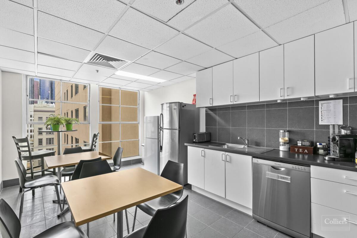 Fully Fitted Whole Floor in Prime Collins Street Location - #10