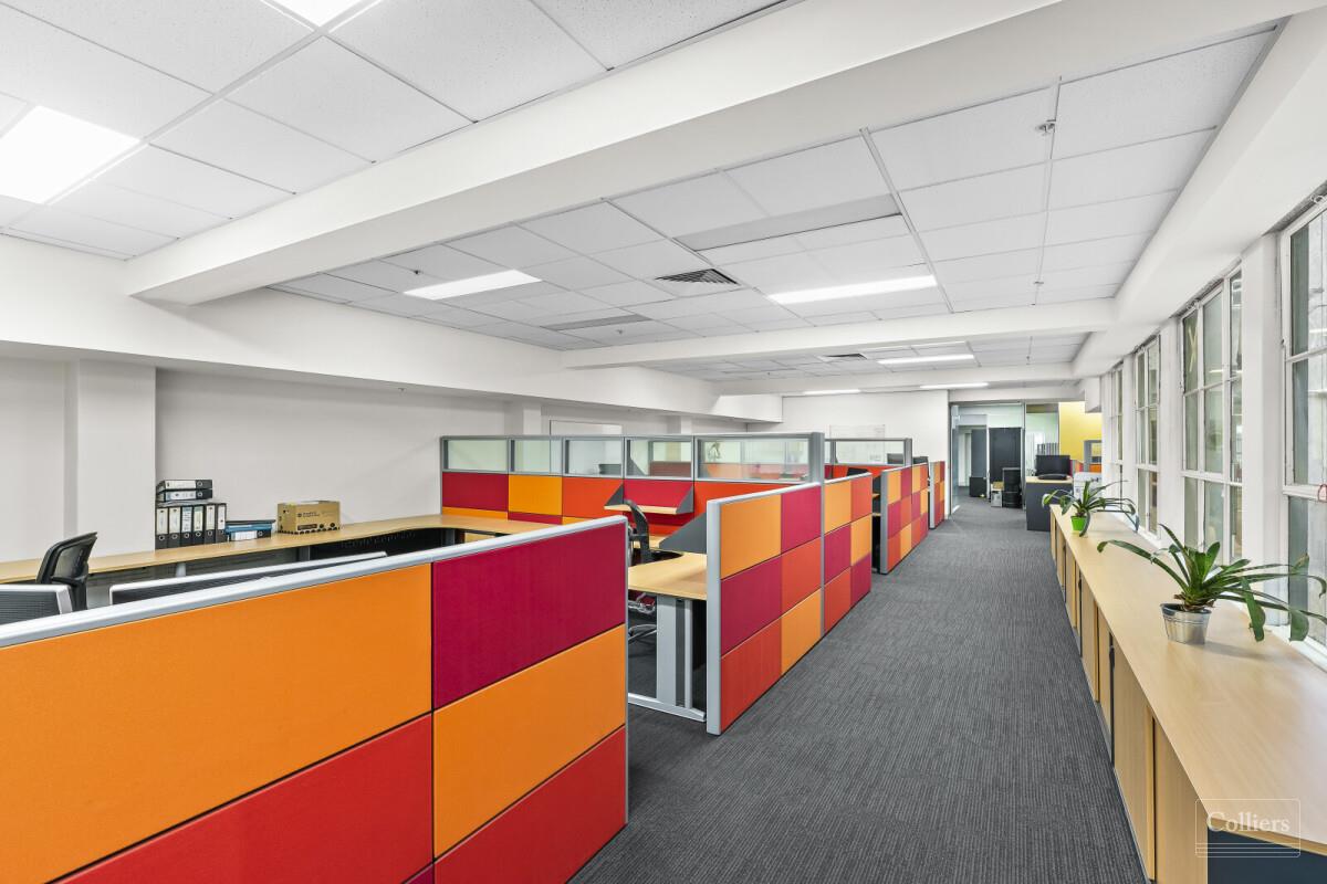 Fully Fitted Whole Floor in Prime Collins Street Location - #2