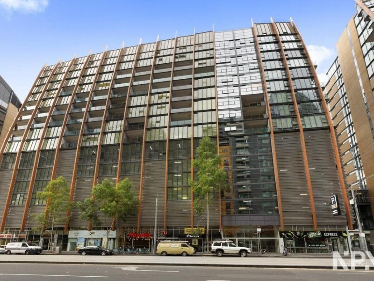 SOLD! Spectacular Views Overlooking Southbank and the Yarra River! - #7