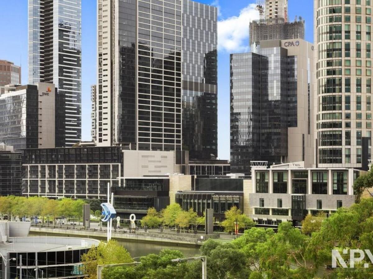 SOLD! Spectacular Views Overlooking Southbank and the Yarra River! - #6