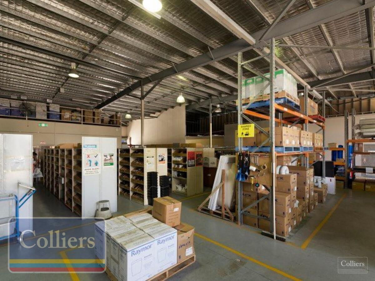 Premier Retail Showroom/Warehouse - #6