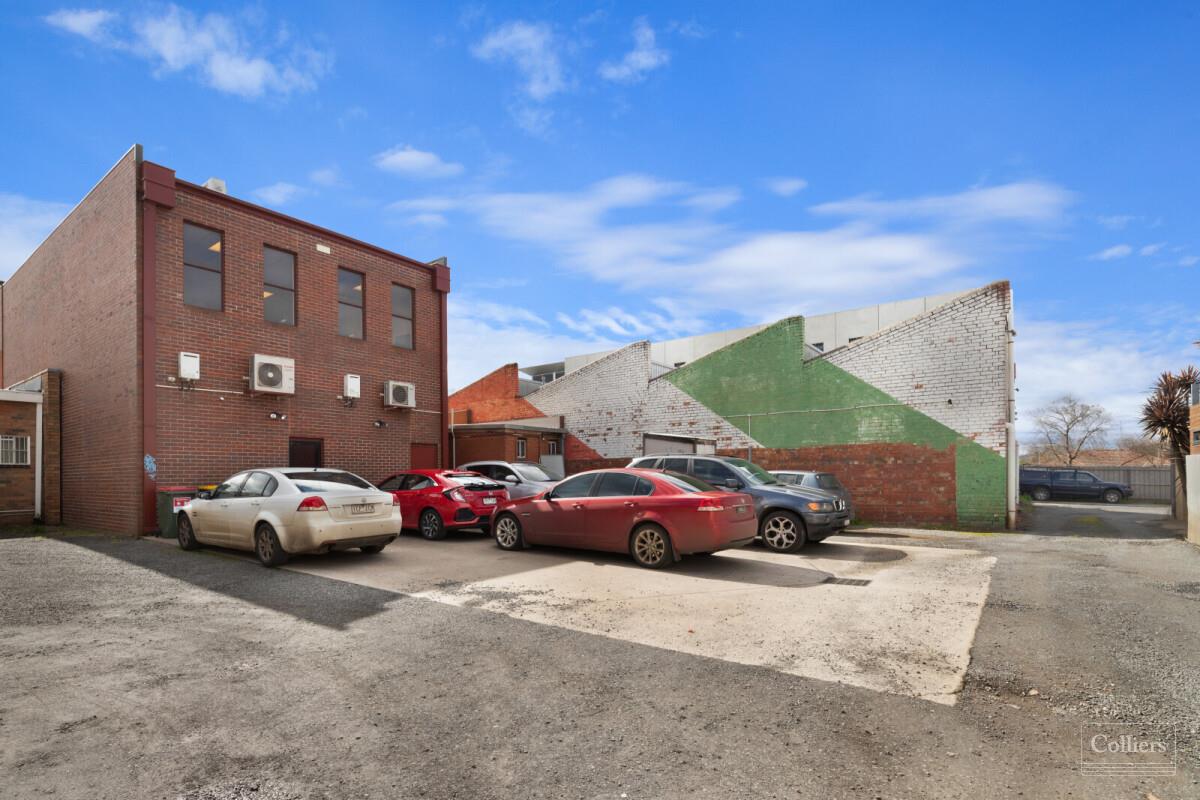 PROFESSIONAL OFFICES - #12