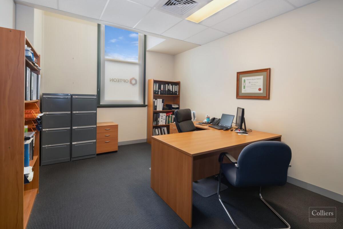 PROFESSIONAL OFFICES - #10