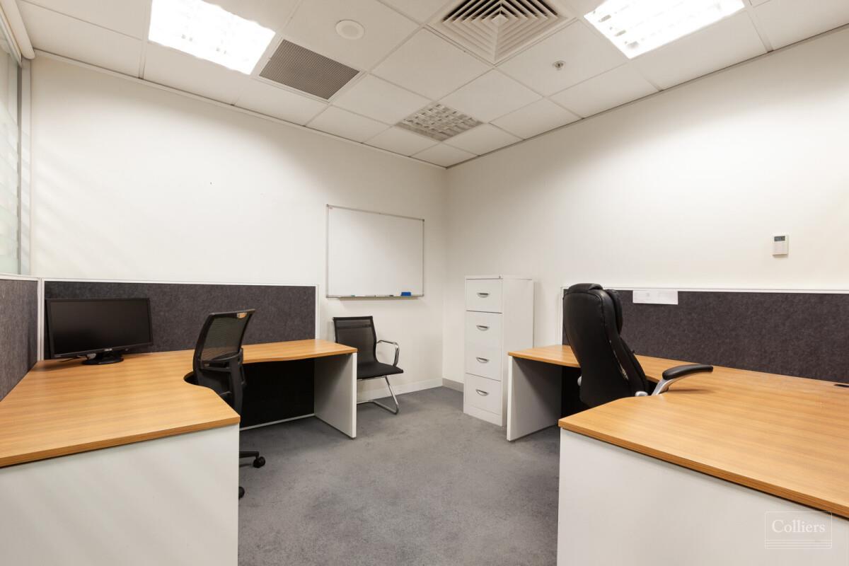 Fully Fitted Small Suite - #6