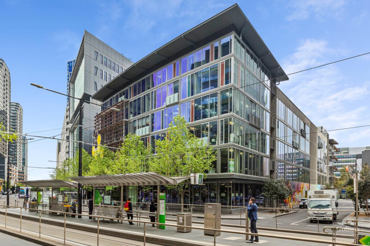 Light filled Conjoined Offices in the Lifestyle Working Building - #1