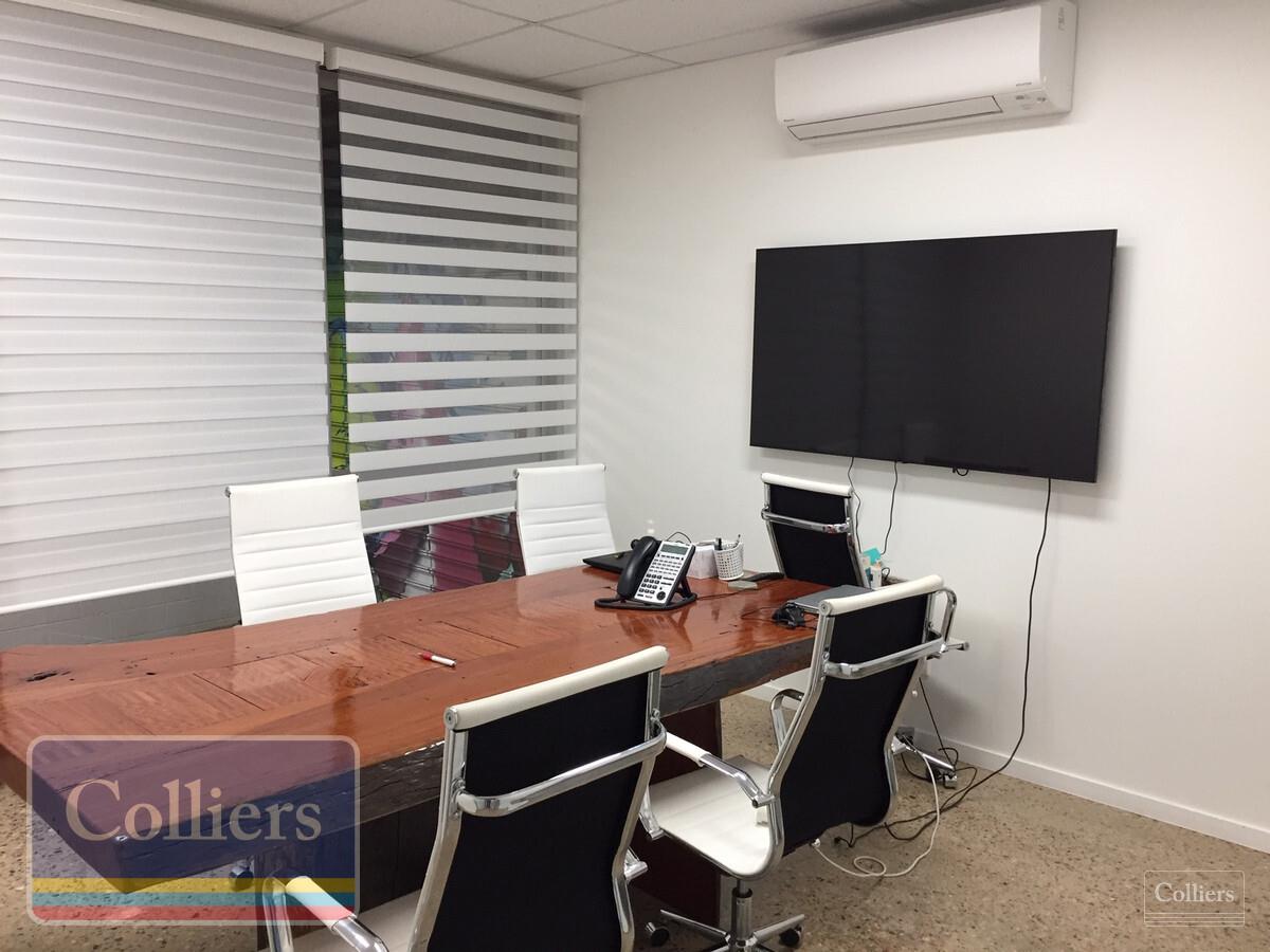 Professional Modern Office on CBD Fringe - #8