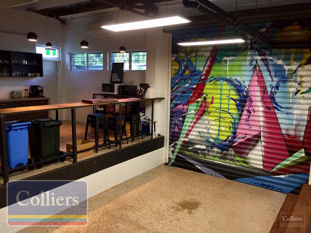 Professional Modern Office on CBD Fringe - #9