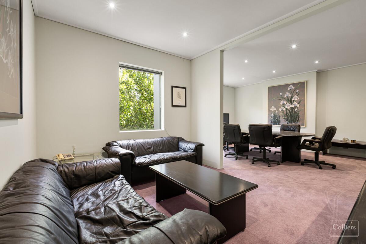 Fully fitted affordable office - #3