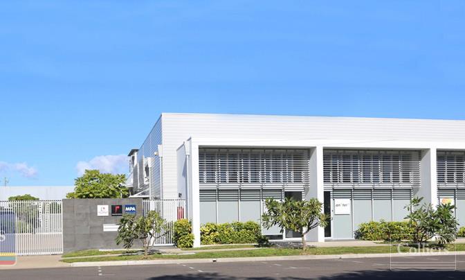 Modern Professional Office Space on the Fringe of the Townsville CBD - #1