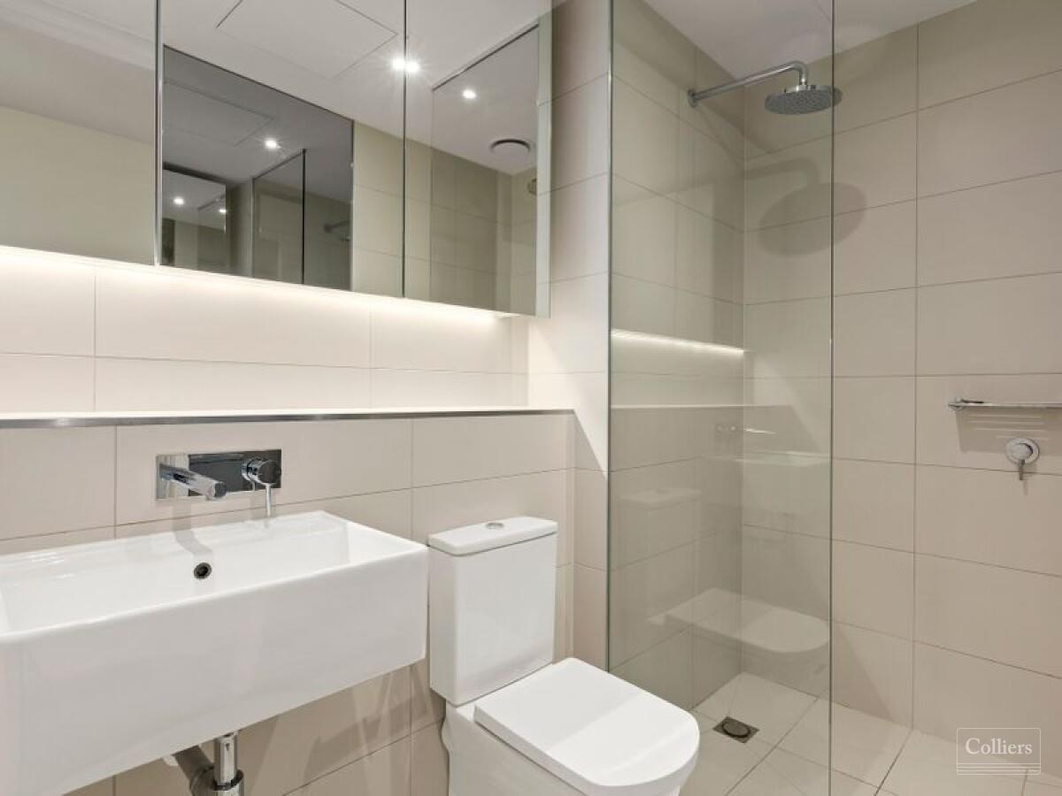 Contemporary Living in Iconic South Melbourne! - #3