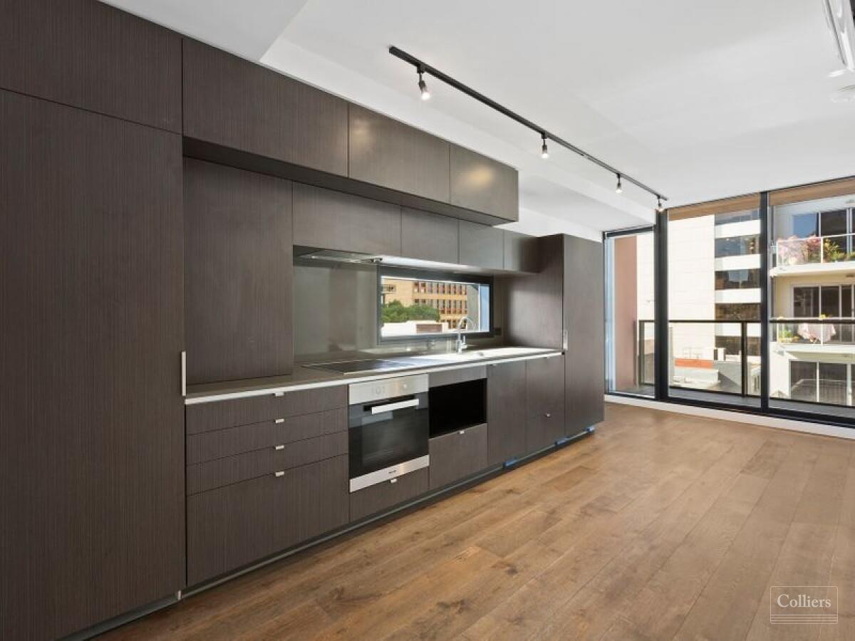 Contemporary Living in Iconic South Melbourne! - #1