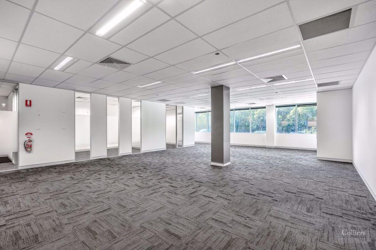 RARE SUB-LEASE IN HAMILTON NORTHSHORE - #14