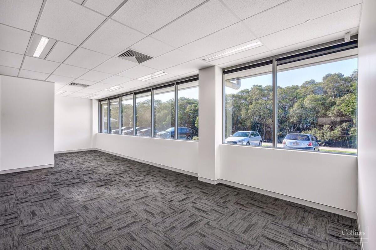 RARE SUB-LEASE IN HAMILTON NORTHSHORE - #16