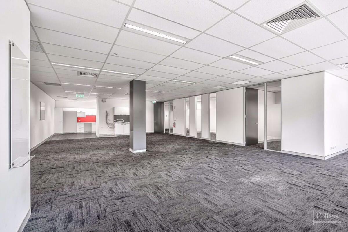 RARE SUB-LEASE IN HAMILTON NORTHSHORE - #15