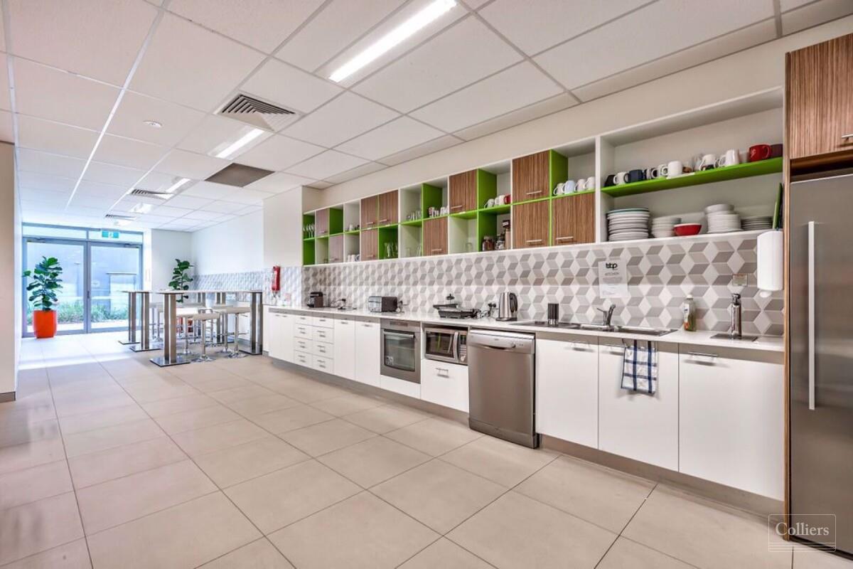 RARE SUB-LEASE IN HAMILTON NORTHSHORE - #10