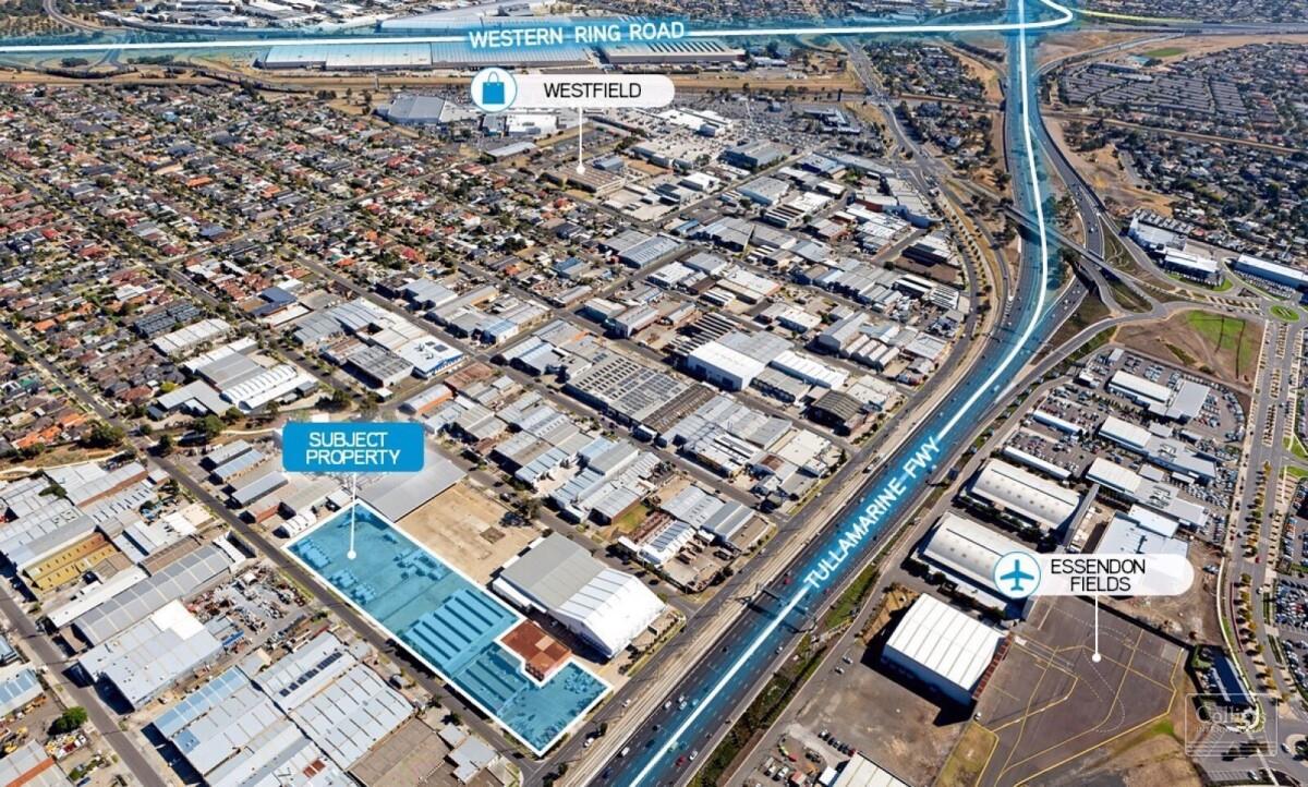 Dominant Main Road Exposure With Display Yard - #1