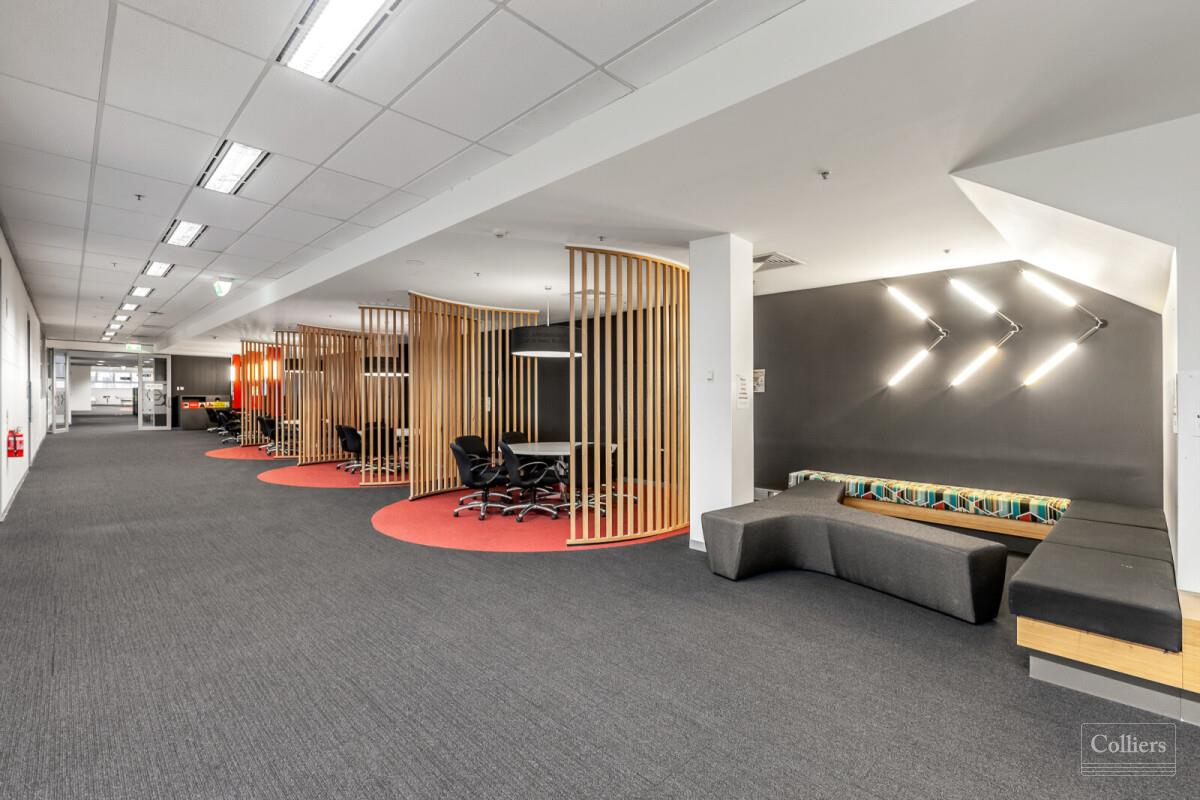 A centrally located and fully fitted education offering - #12