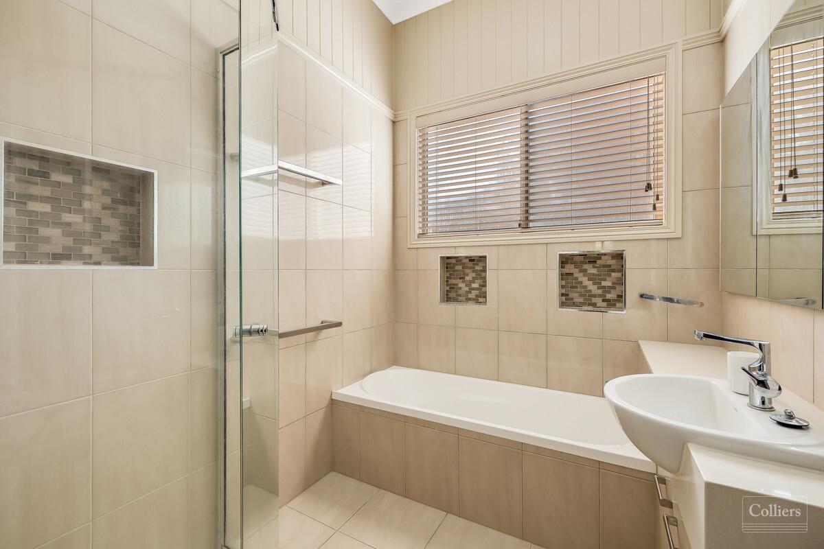 Elegant Inner City Cottage -  Sought After East-Side Location - #11