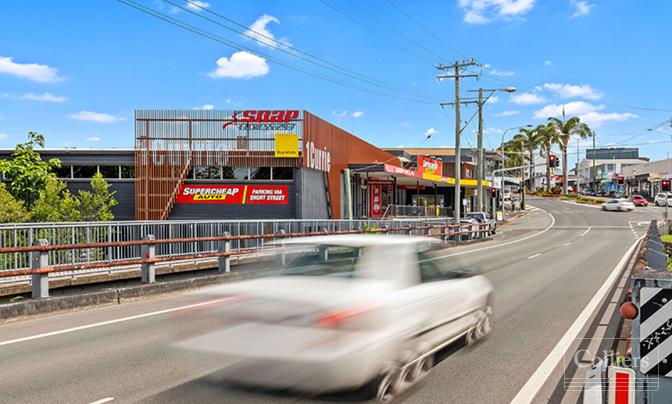 Showroom / Office Next to Supercheap Auto - #1