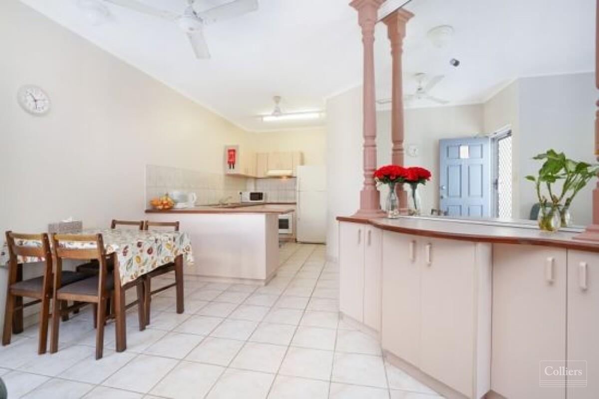 GREAT LOCATION AND LIFESTYLE! - #3