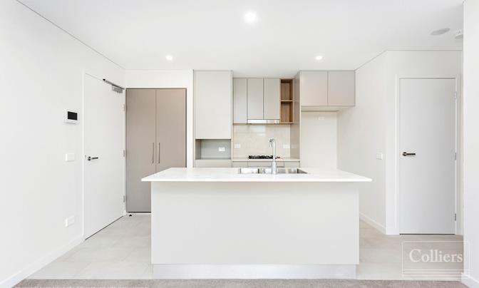 Inspired design and ideally positioned - #1