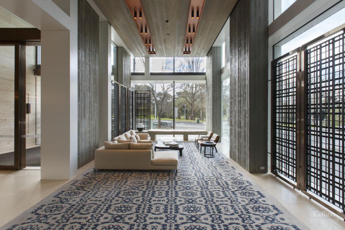 Premium Residence, Renowned Location, Breathtaking Views - #15