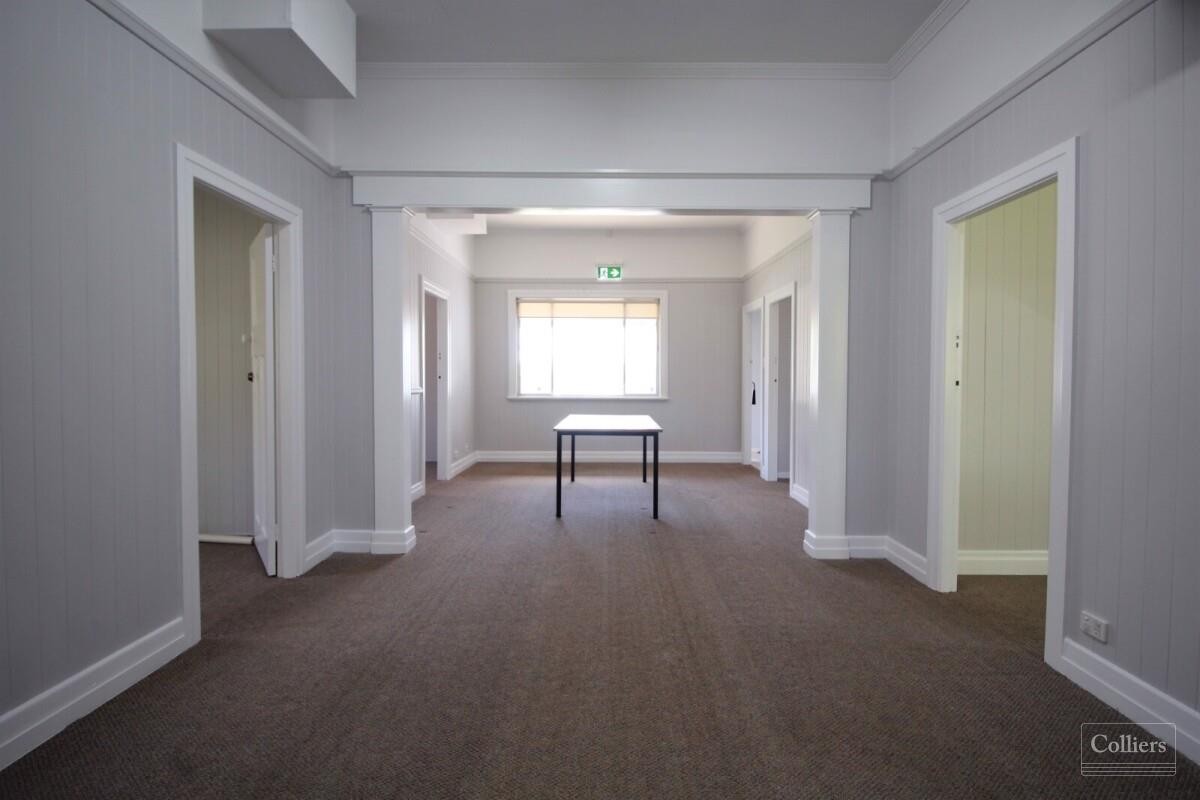 Medical or Professional Office in CBD - #3