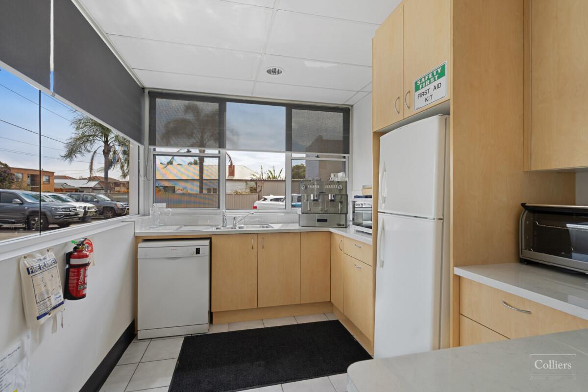 Fringe CBD office premises - #5