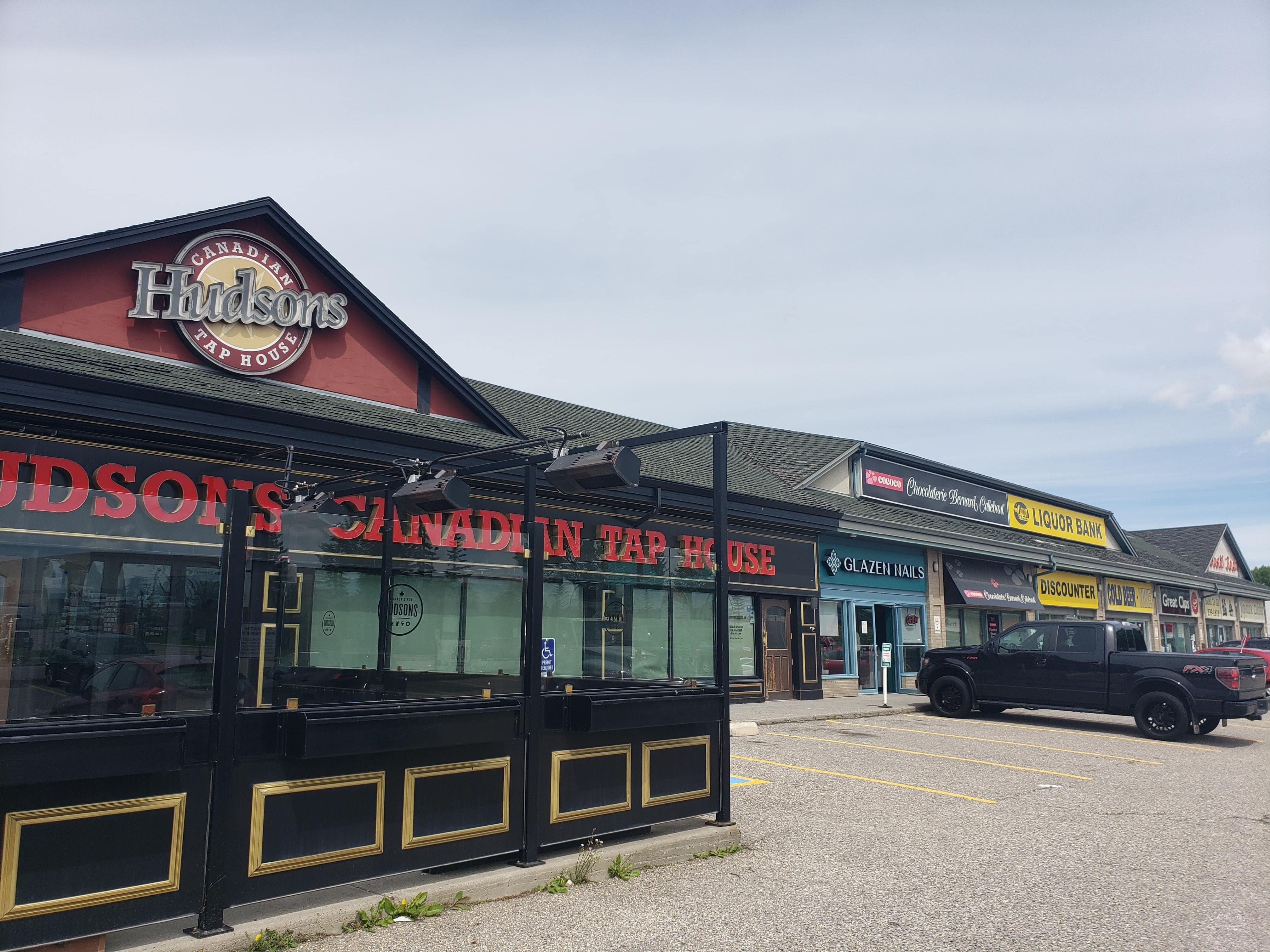 Crowfoot Square - #5