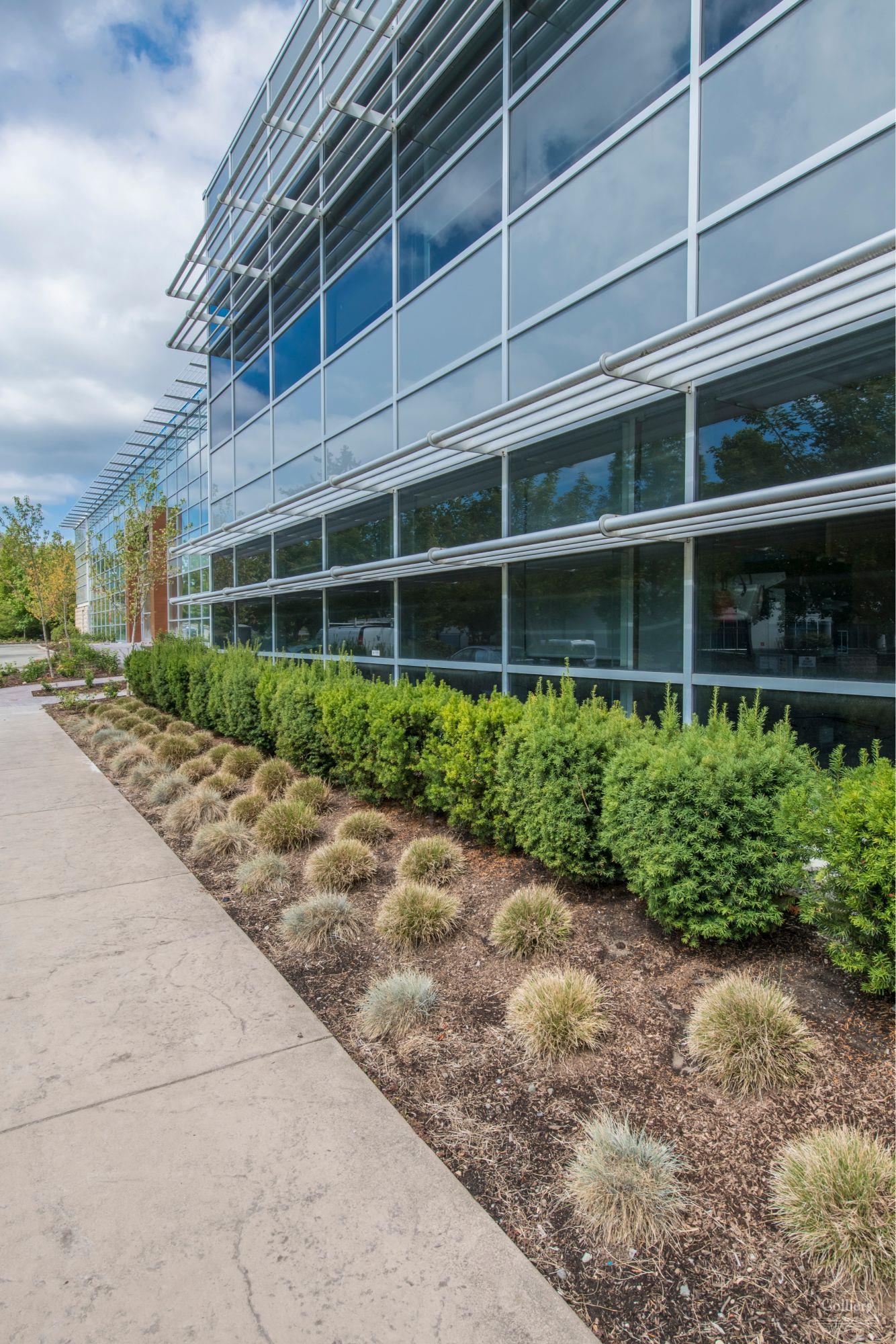 THE CENTRE ON PANORAMA DRIVE - #5