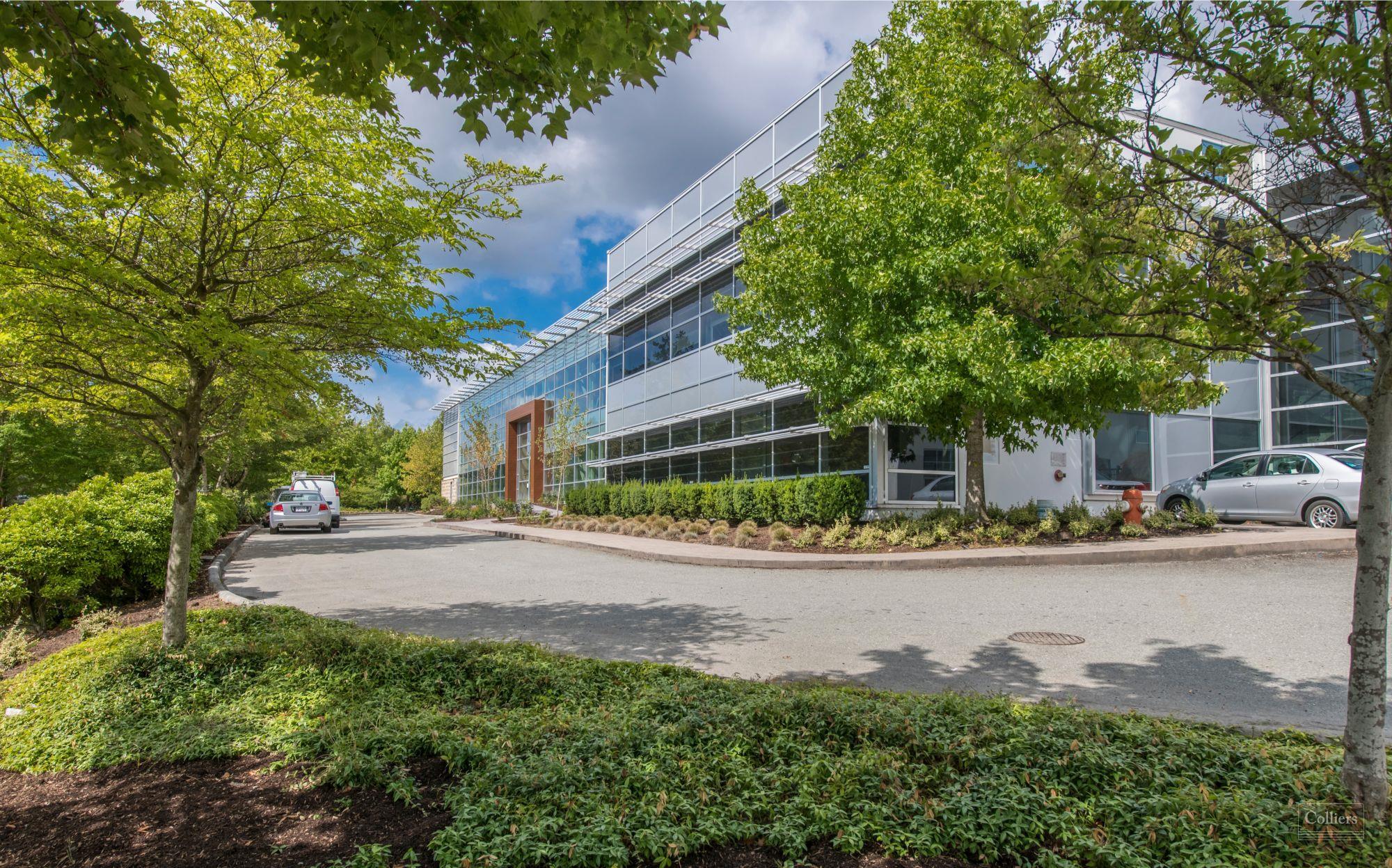 THE CENTRE ON PANORAMA DRIVE - #6