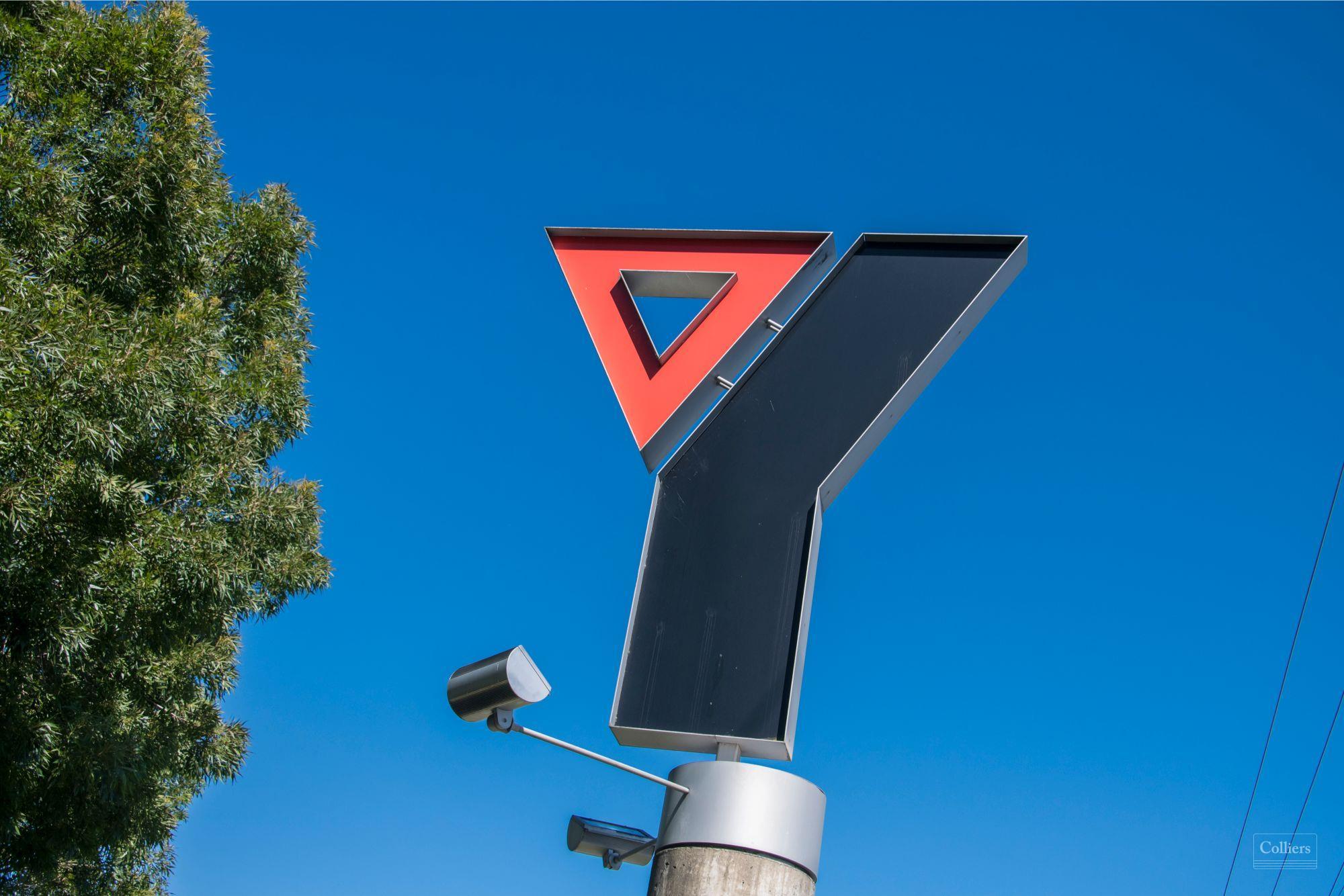 THE CENTRE ON PANORAMA DRIVE - #13