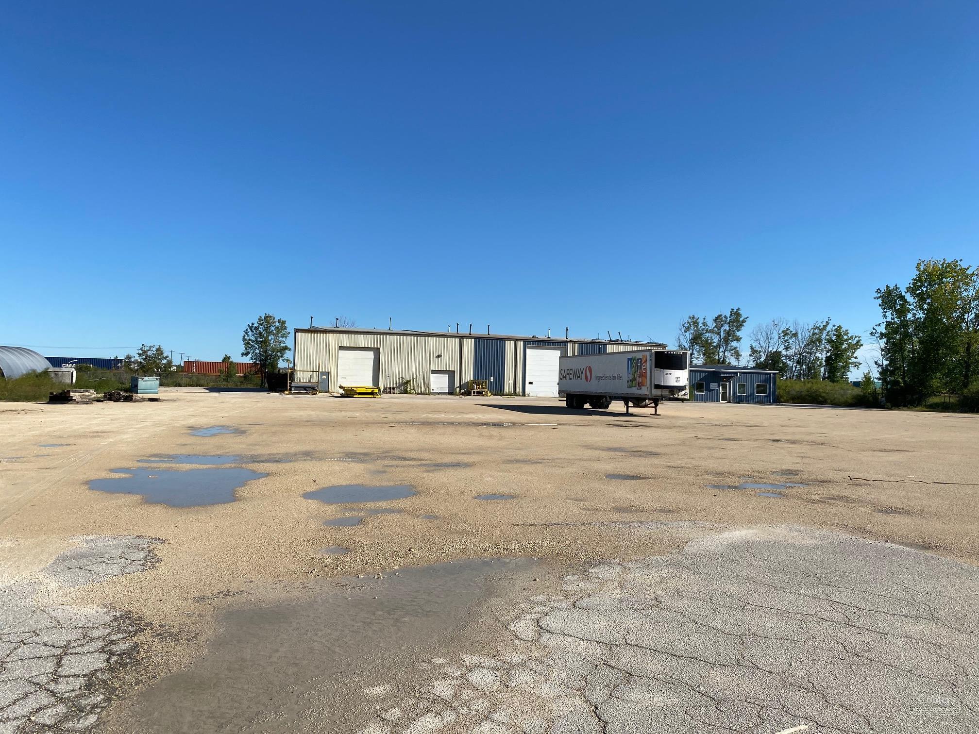 Industrial Building on 10 Acres - #5