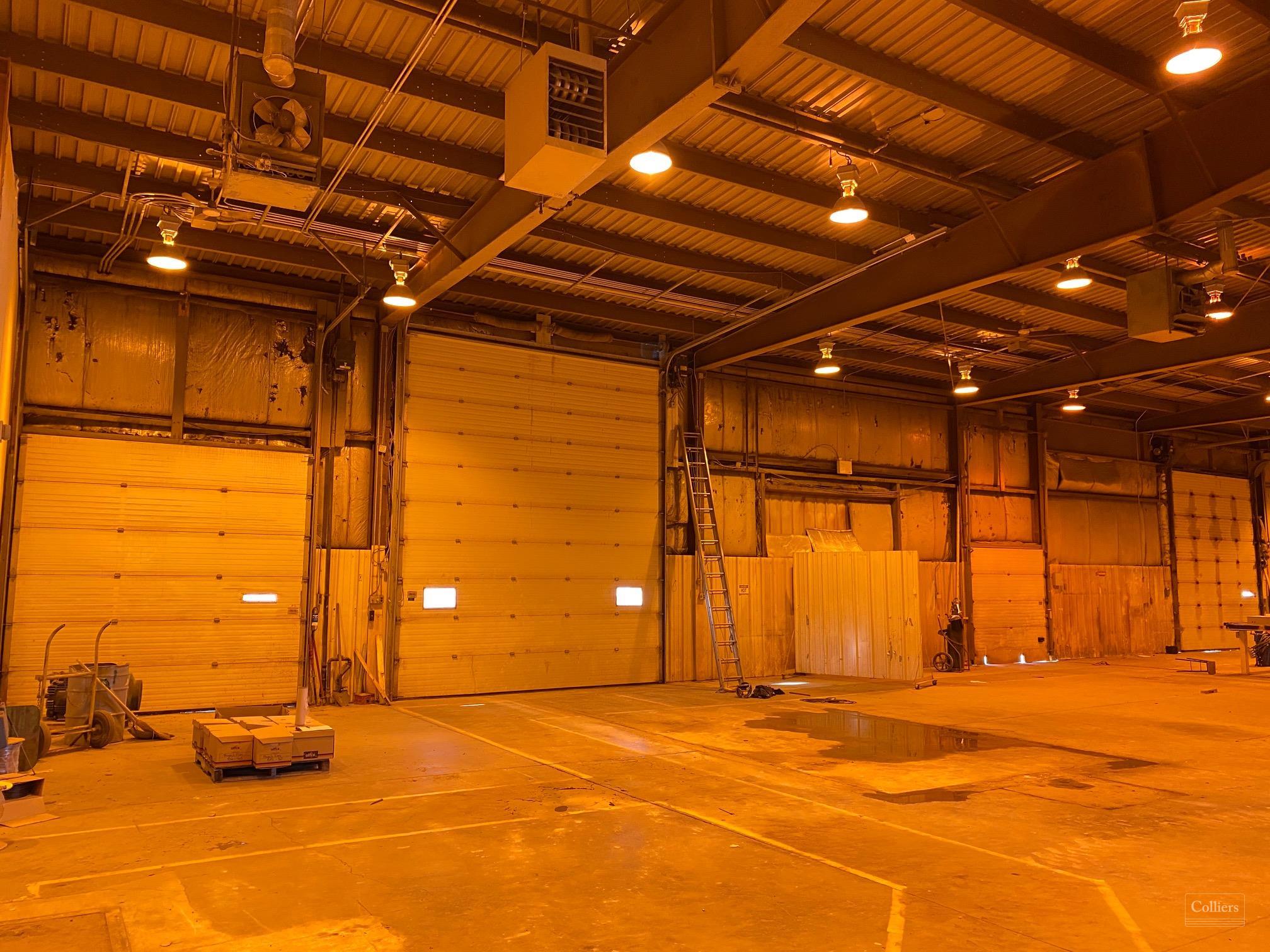 Industrial Building on 10 Acres - #2