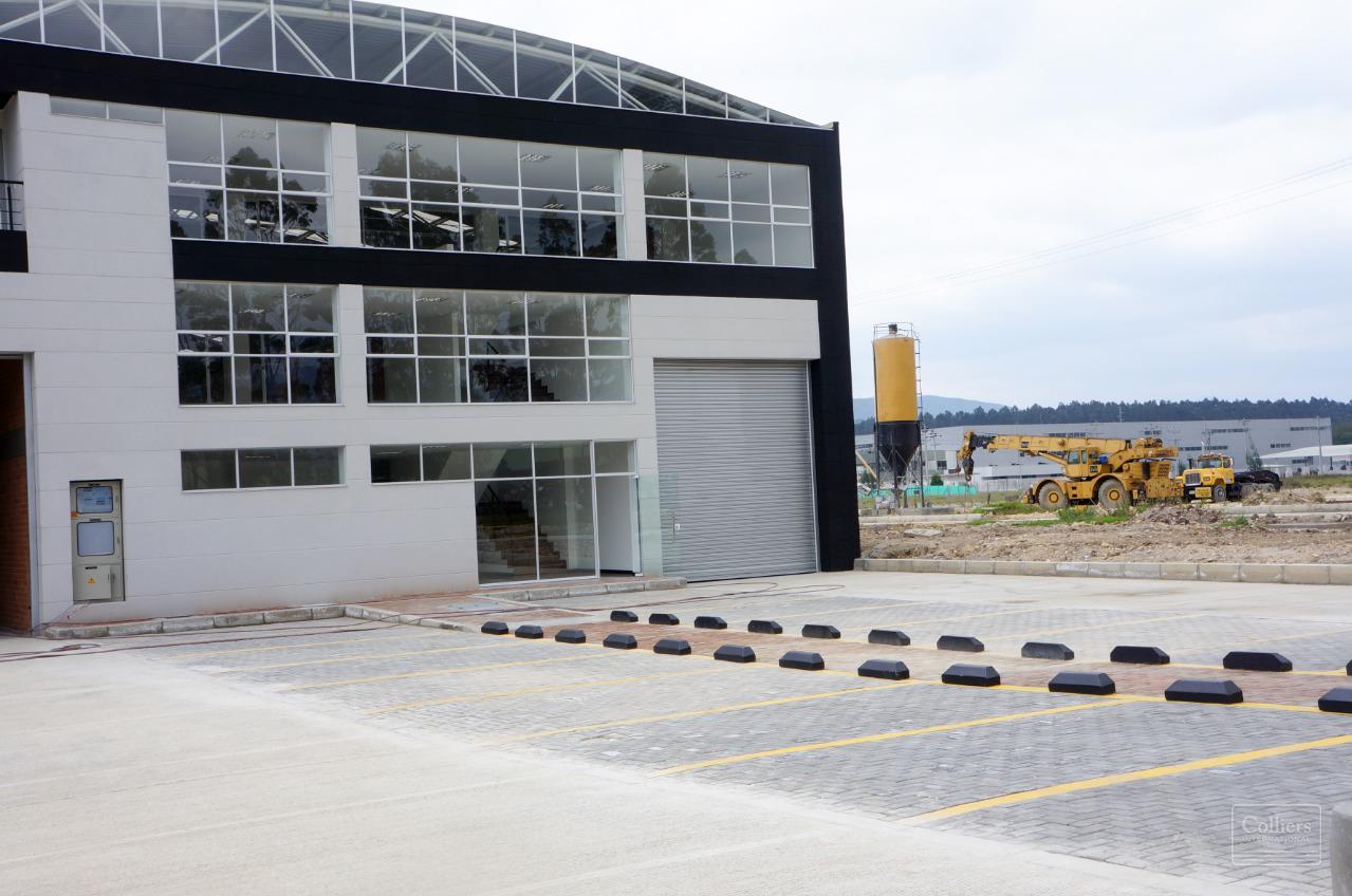 Bodega en Renta disponible en Parque industrial Gran Sabana - #1