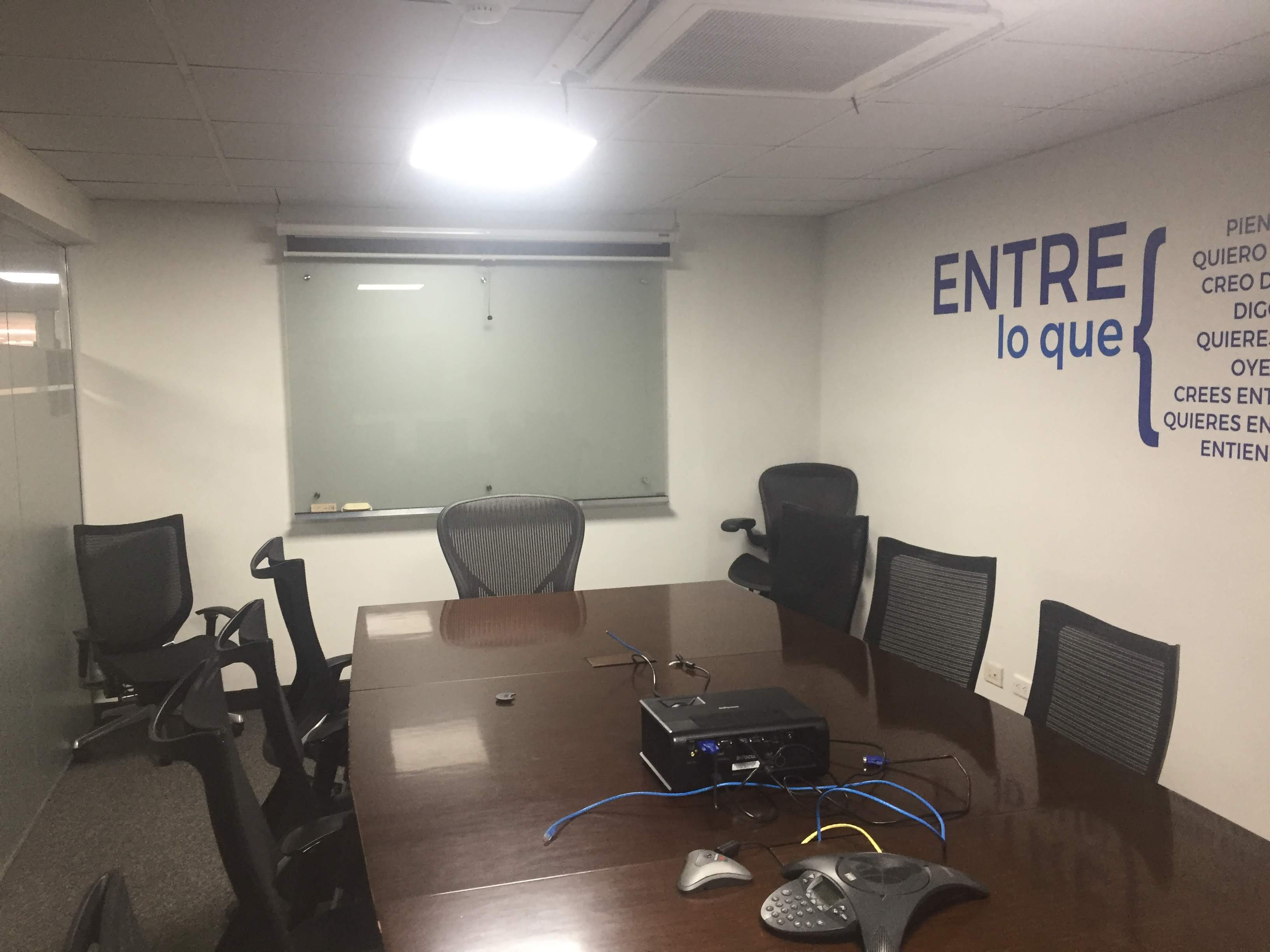 Oficina Piso 2 Torre 77 Disponible en venta - #2