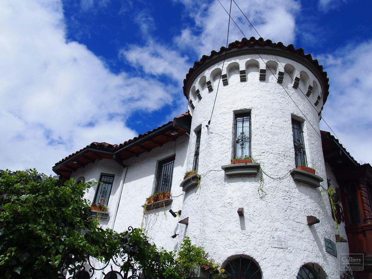 Casa comercial en venta disponible en Teusaquillo - #1