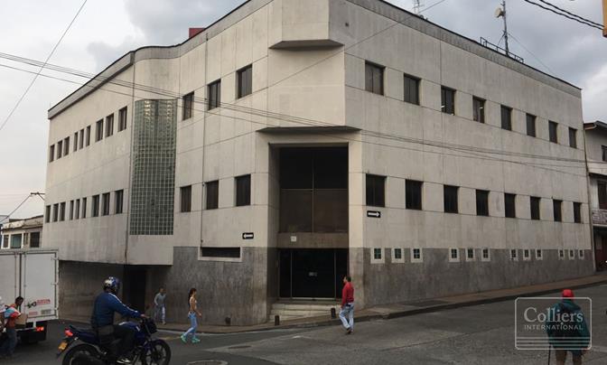 Colsuiza - UNE Manizales - #1