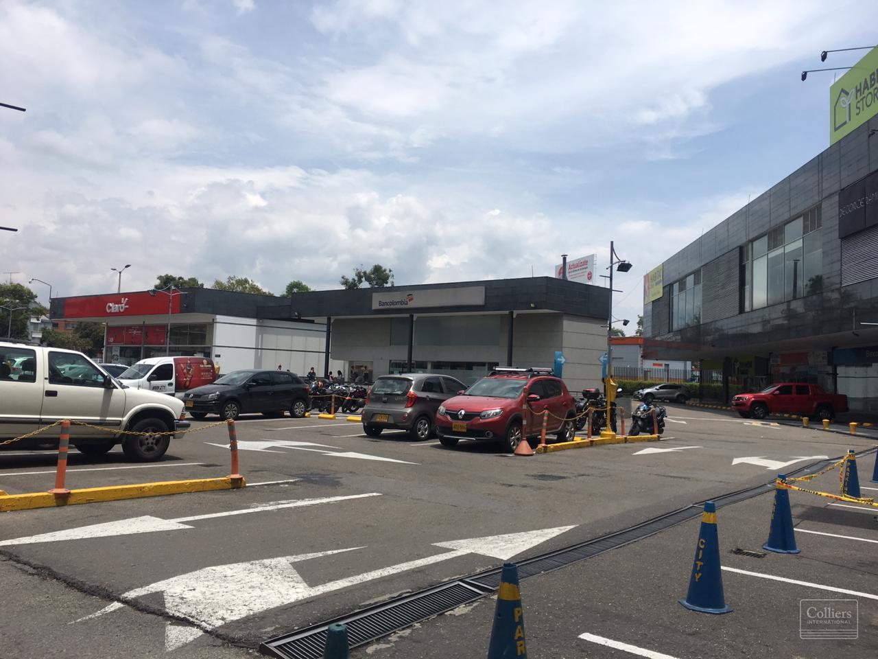 Habitat Store La Floresta Local Disponible - #8