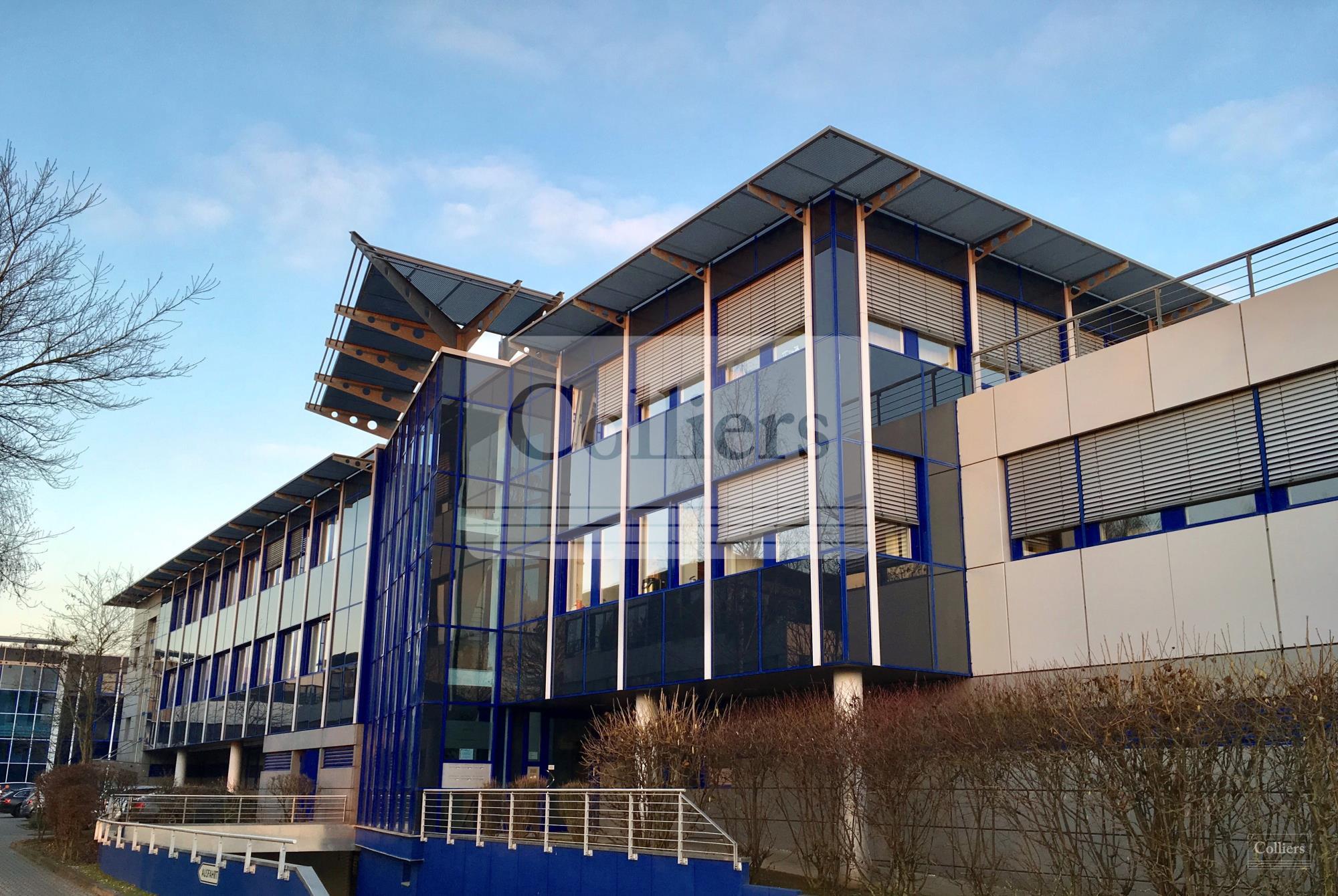 Moderne Bürofläche mit großzügiger Dachterrasse - #1