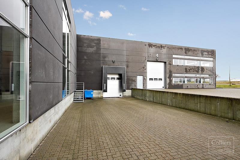 Velindrettede kontorlokaler udlejes - #2