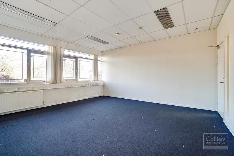 Kontor-/lagerejendom udlejes - #12