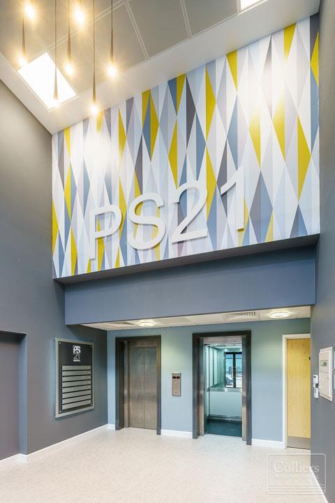 Excellent office space located between Queen Square and Harbourside. - #2