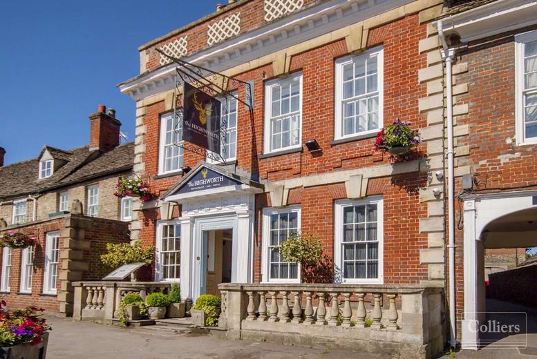 Stunning town house hotel for sale in Highworth nr. Swindon - #1