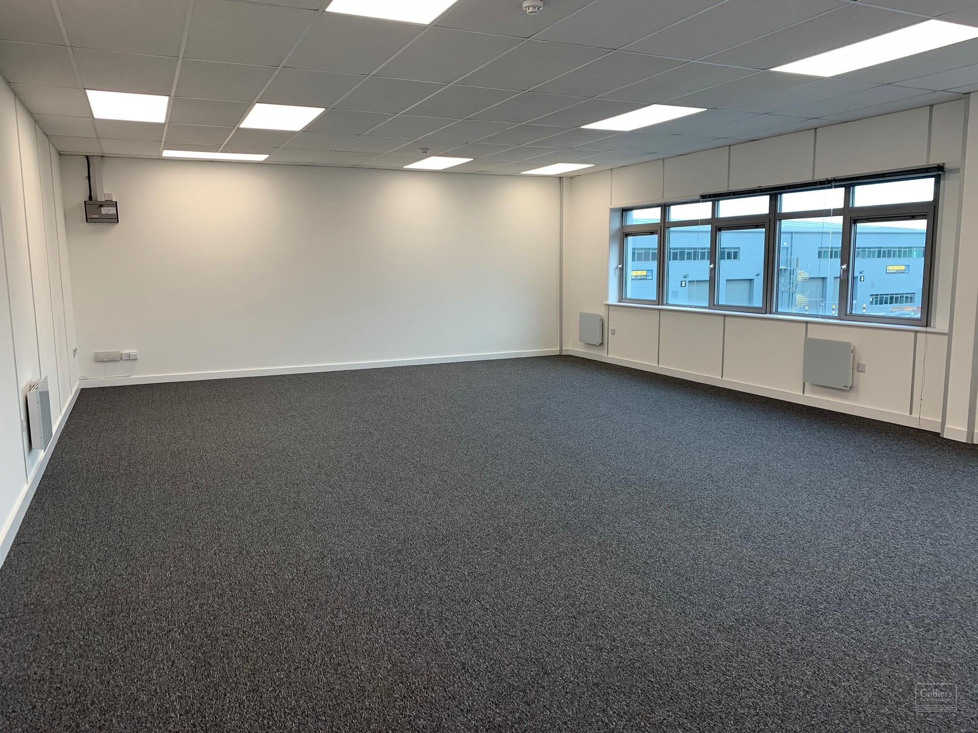 PRODUCTION / WAREHOUSE UNIT TO LET -  5,743 SQ FT (533.5 SQ M) - #3