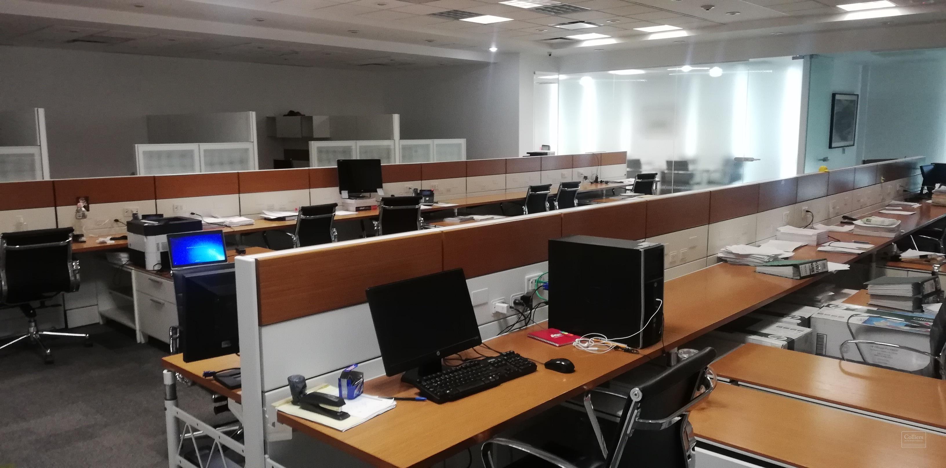 Oficina acondicionada en renta en zona de Bosques de las Lomas y Santa Fe, Ciudad de México - #4