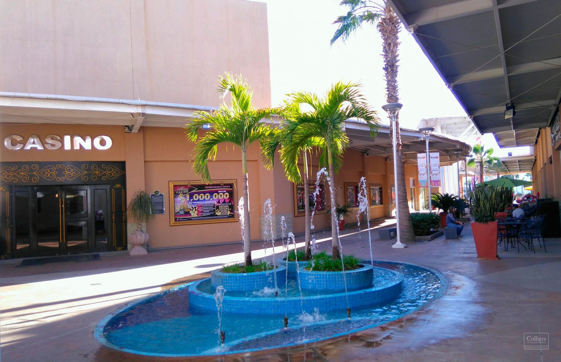 Locales Comerciales en Renta, Plaza Punto Mochis, Sinaloa - #1
